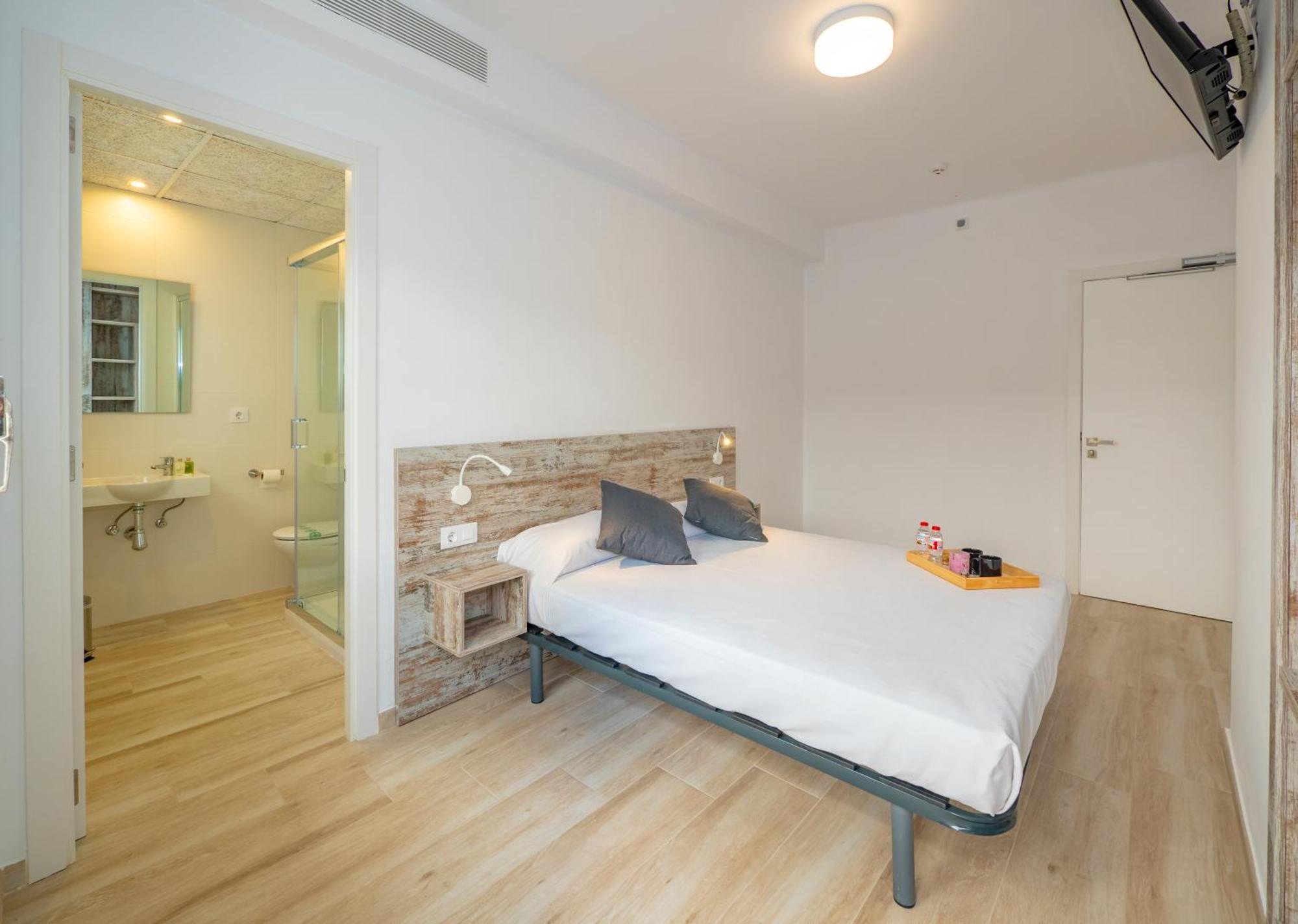 Agi Gloria Rooms Roses Extérieur photo